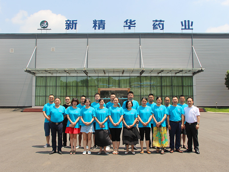 耀彩网药业治理团队 